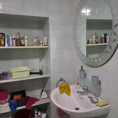 Apartment Larysa *